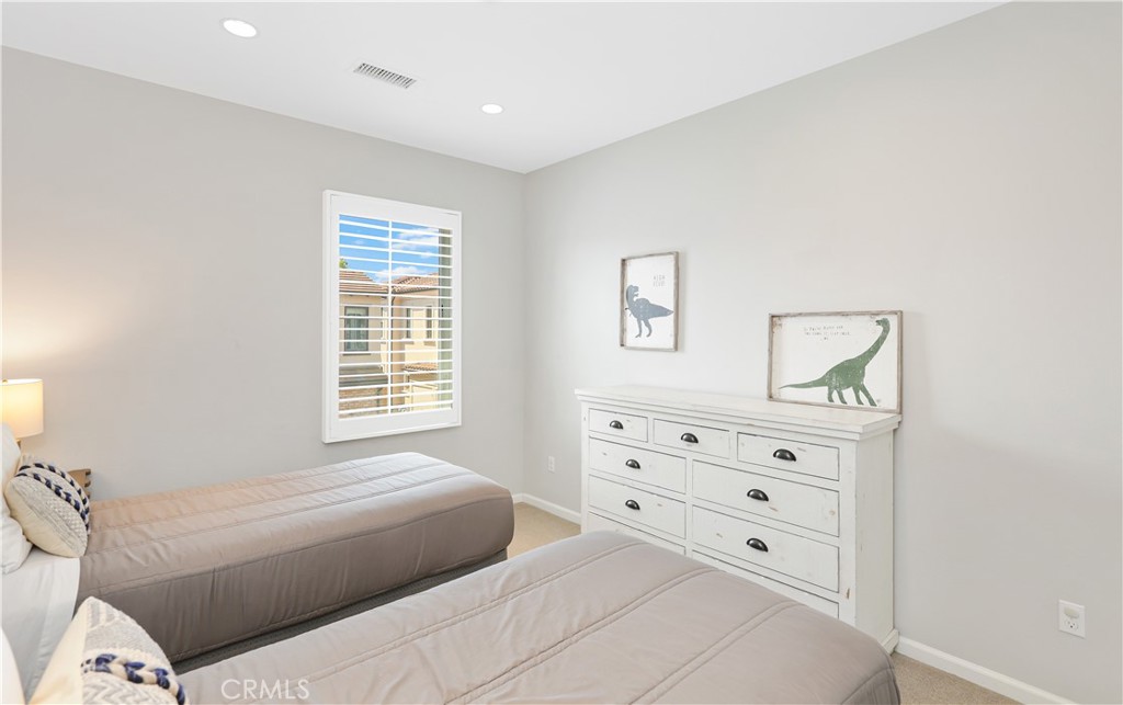 231 Rodeo Irvine, CA 92602 - Photo 34 of 48