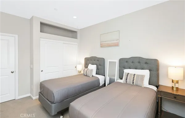 $1,629,888 | 231 Rodeo, Irvine, CA 92602