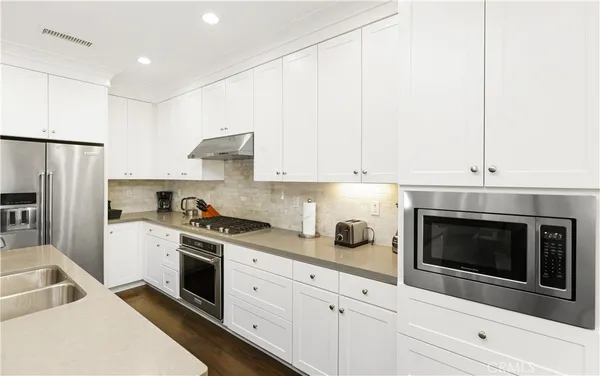 $1,629,888 | 231 Rodeo, Irvine, CA 92602