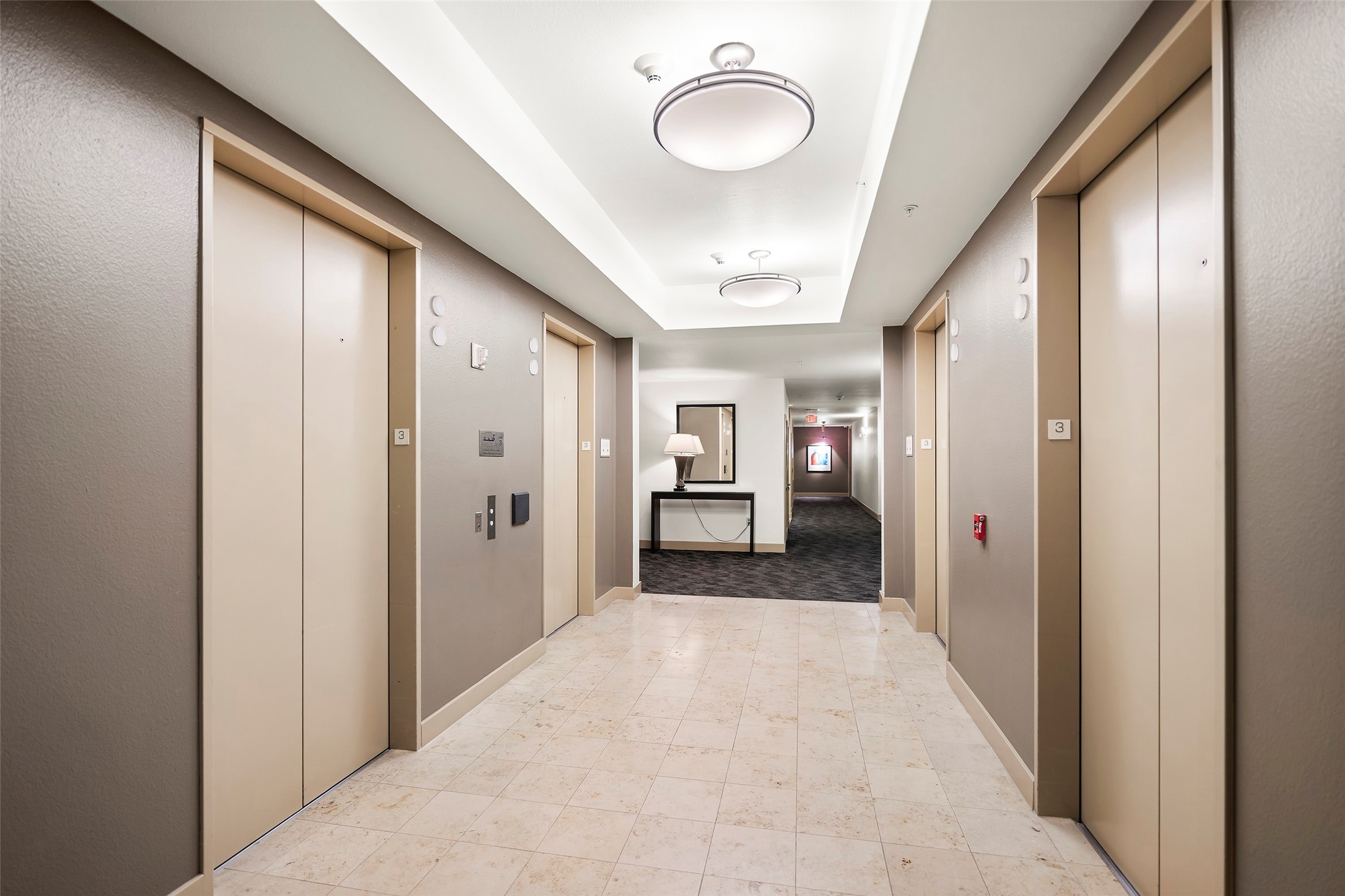 3505 Sage Road, Unit 314 Houston, TX 77056 - Photo 4 of 24 Elevators