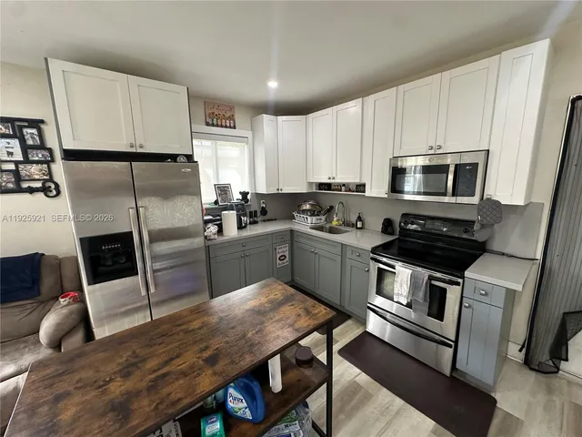 $1,700 | 1147 Northeast 113th Street, Unit 1147, Miami, FL 33161