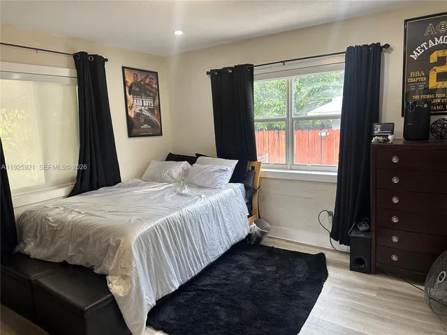 $1,700 | 1147 Northeast 113th Street, Unit 1147, Miami, FL 33161