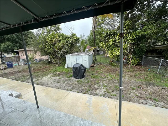 $1,700 | 1147 Northeast 113th Street, Unit 1147, Miami, FL 33161