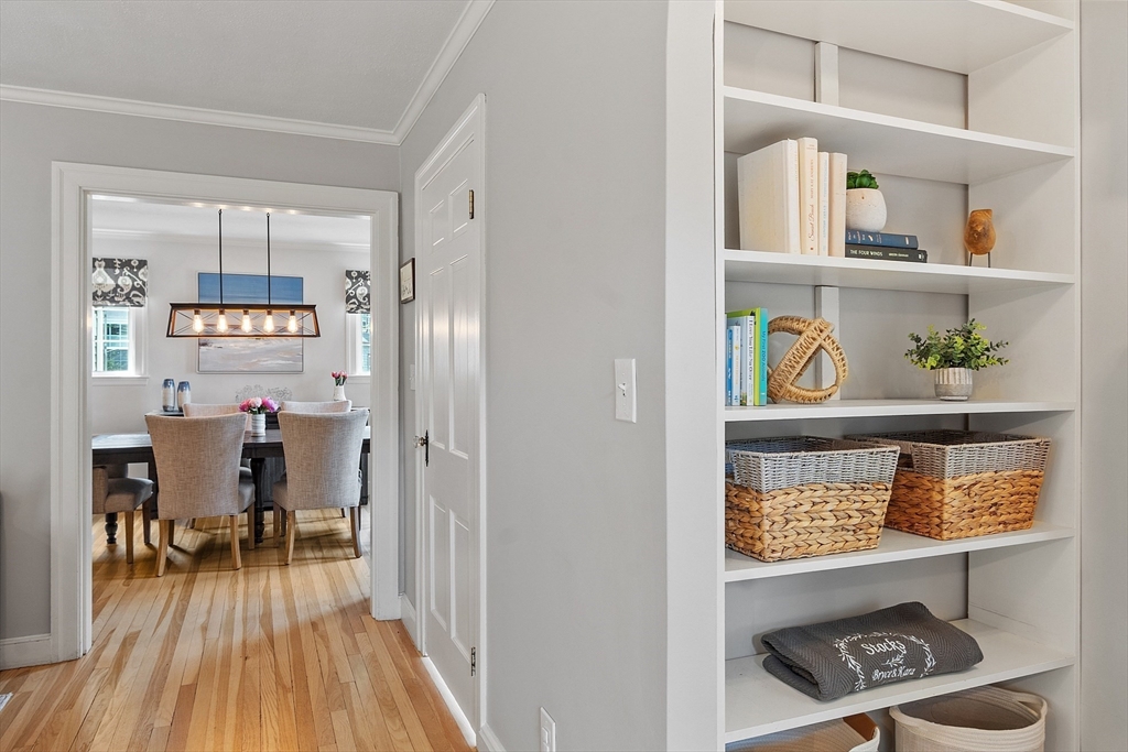 61 Fairview Road Lynnfield, MA 01940 - Photo 11 of 41 Gallery Image 11
