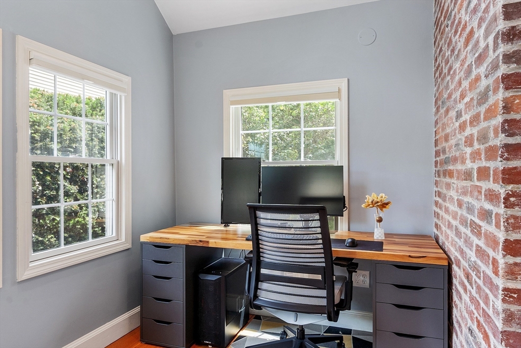 61 Fairview Road Lynnfield, MA 01940 - Photo 18 of 41 Gallery Image 18