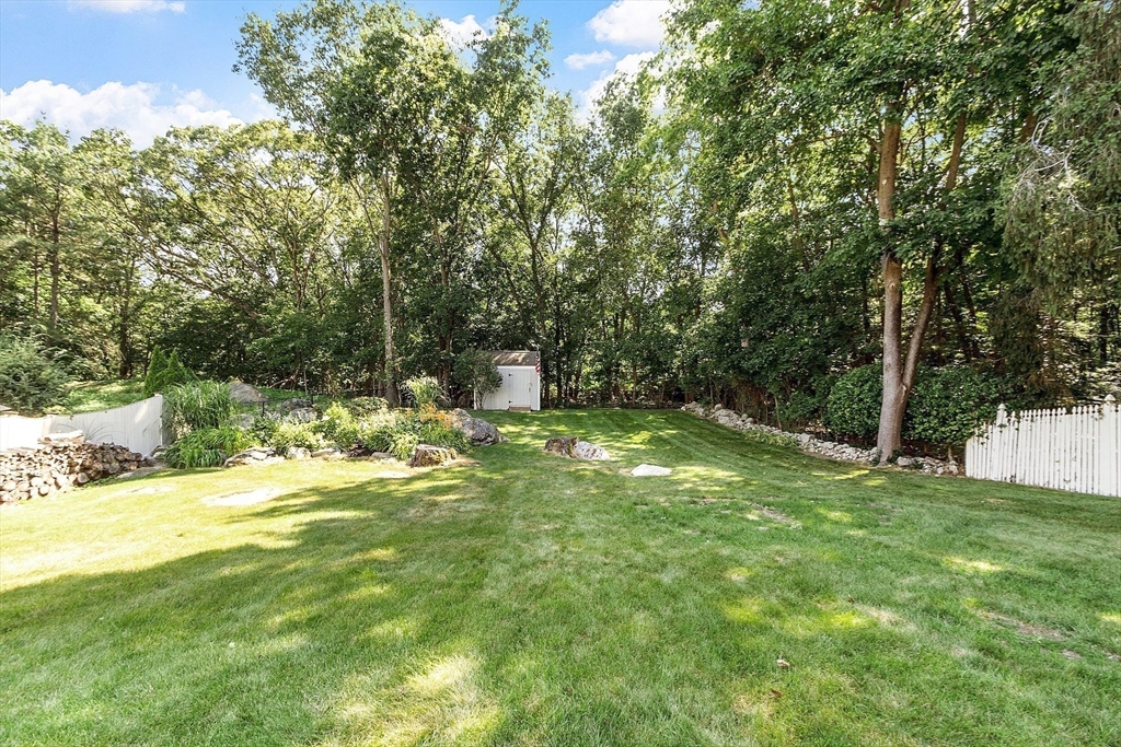 61 Fairview Road Lynnfield, MA 01940 - Photo 33 of 41 Gallery Image 33