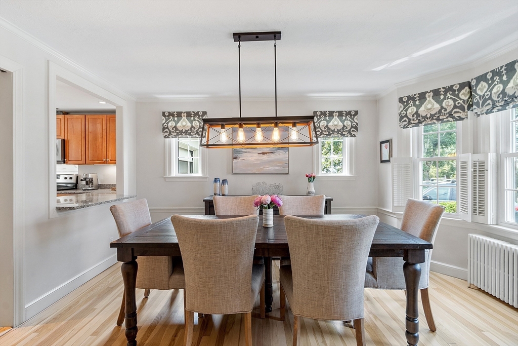 61 Fairview Road Lynnfield, MA 01940 - Photo 9 of 41 Gallery Image 9