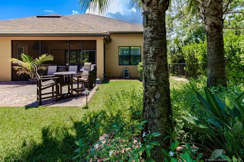 $799,900 | 4644 Southwest Gossamer Circle, Palm City, FL 34990