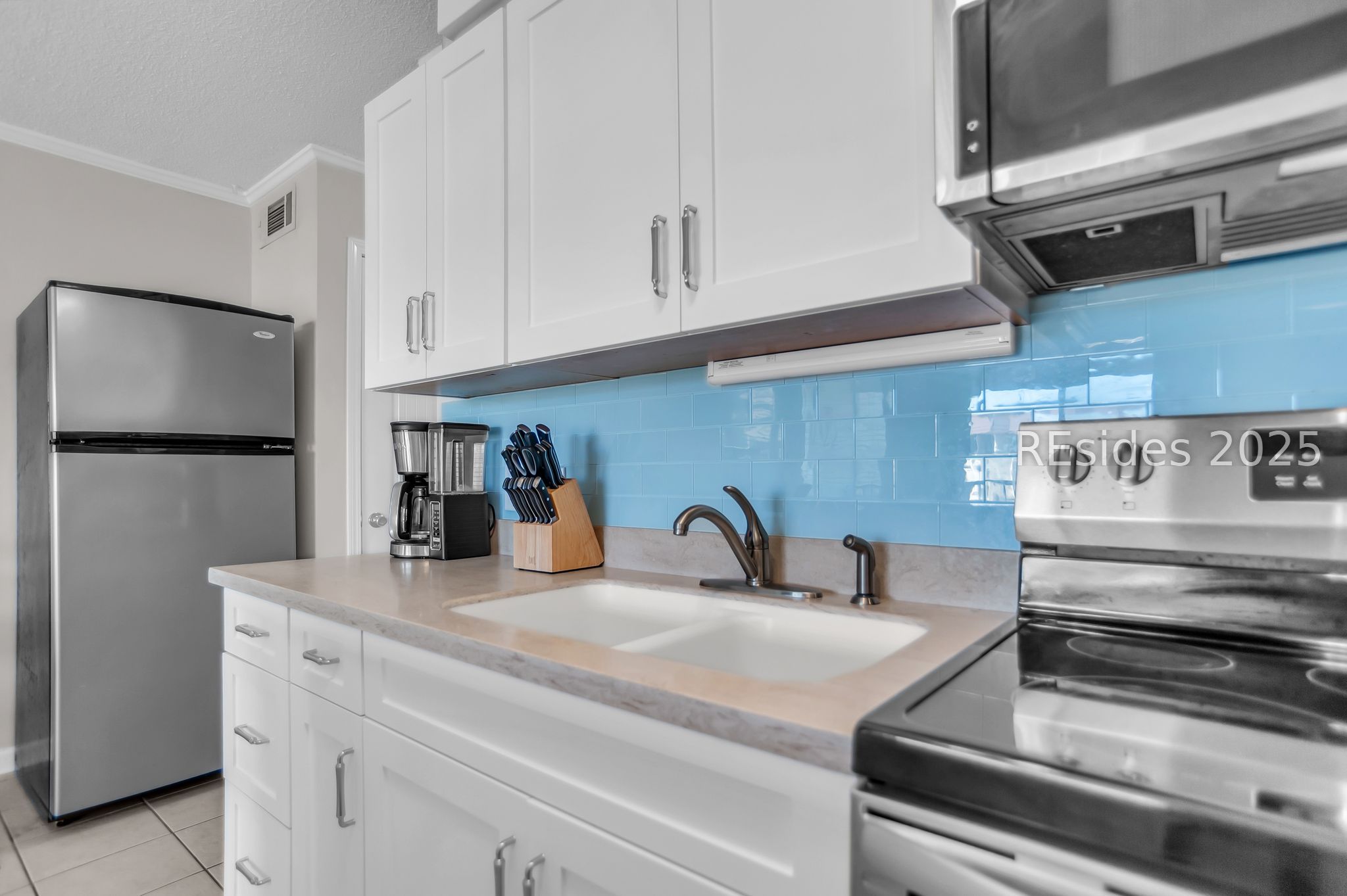 40 Folly Field Road, Unit A215 Hilton Head Island, SC 29928 - Photo 15 of 31