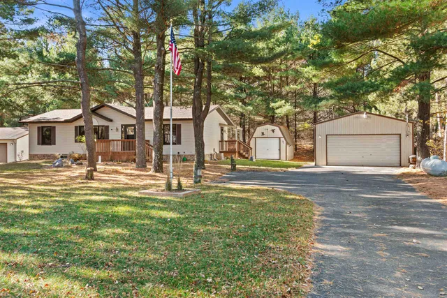 $239,900 | 709 West 17th Drive, Arkdale, WI 54613