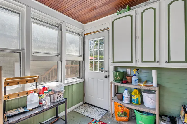 $255,000 | 616 West Street, Baraboo, WI 53913