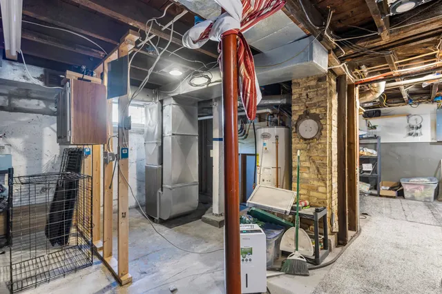 $255,000 | 616 West Street, Baraboo, WI 53913