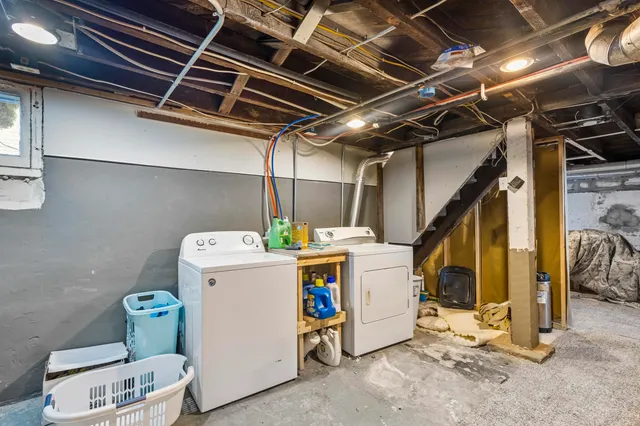 $255,000 | 616 West Street, Baraboo, WI 53913