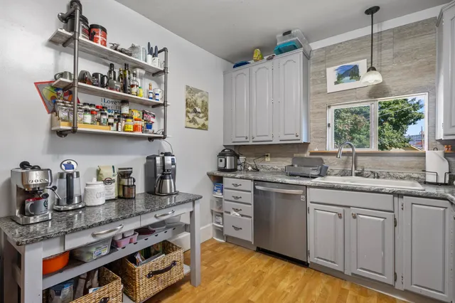 $255,000 | 616 West Street, Baraboo, WI 53913