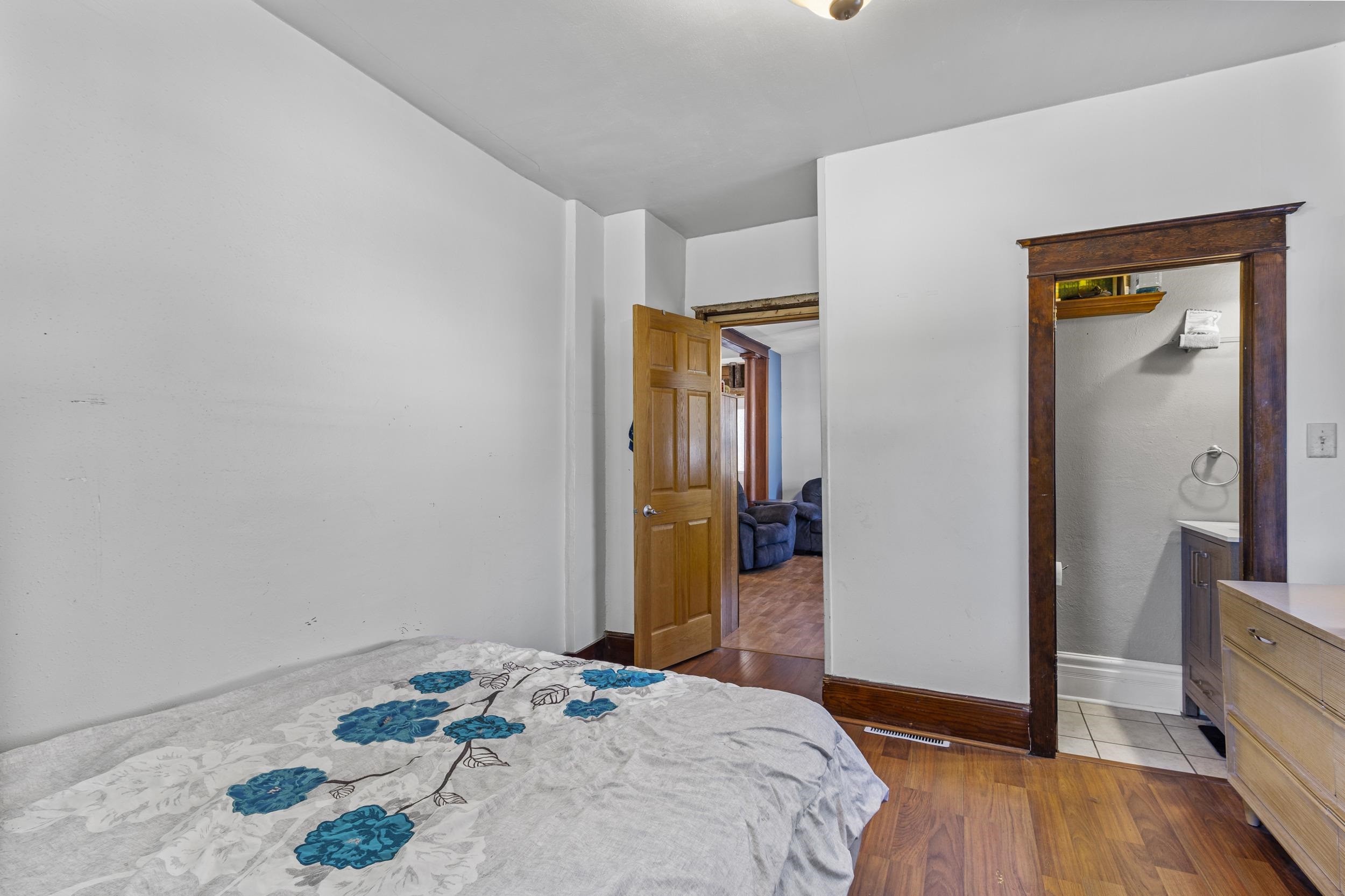 616 West Street Baraboo, WI 53913 - Photo 10 of 12