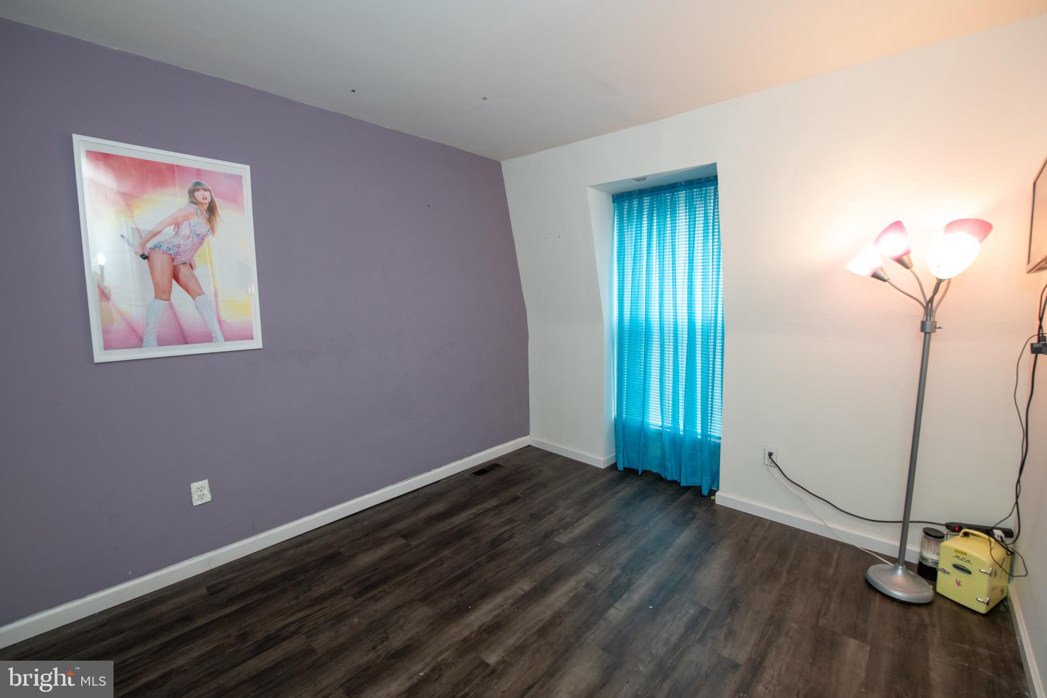 11885 Academy Road, Unit I2 Philadelphia, PA 19154 - Photo 27 of 38 2nd Bedroom