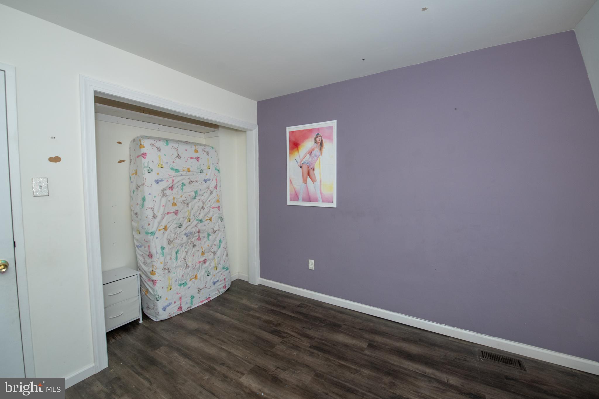 11885 Academy Road, Unit I2 Philadelphia, PA 19154 - Photo 30 of 38 2nd Bedroom