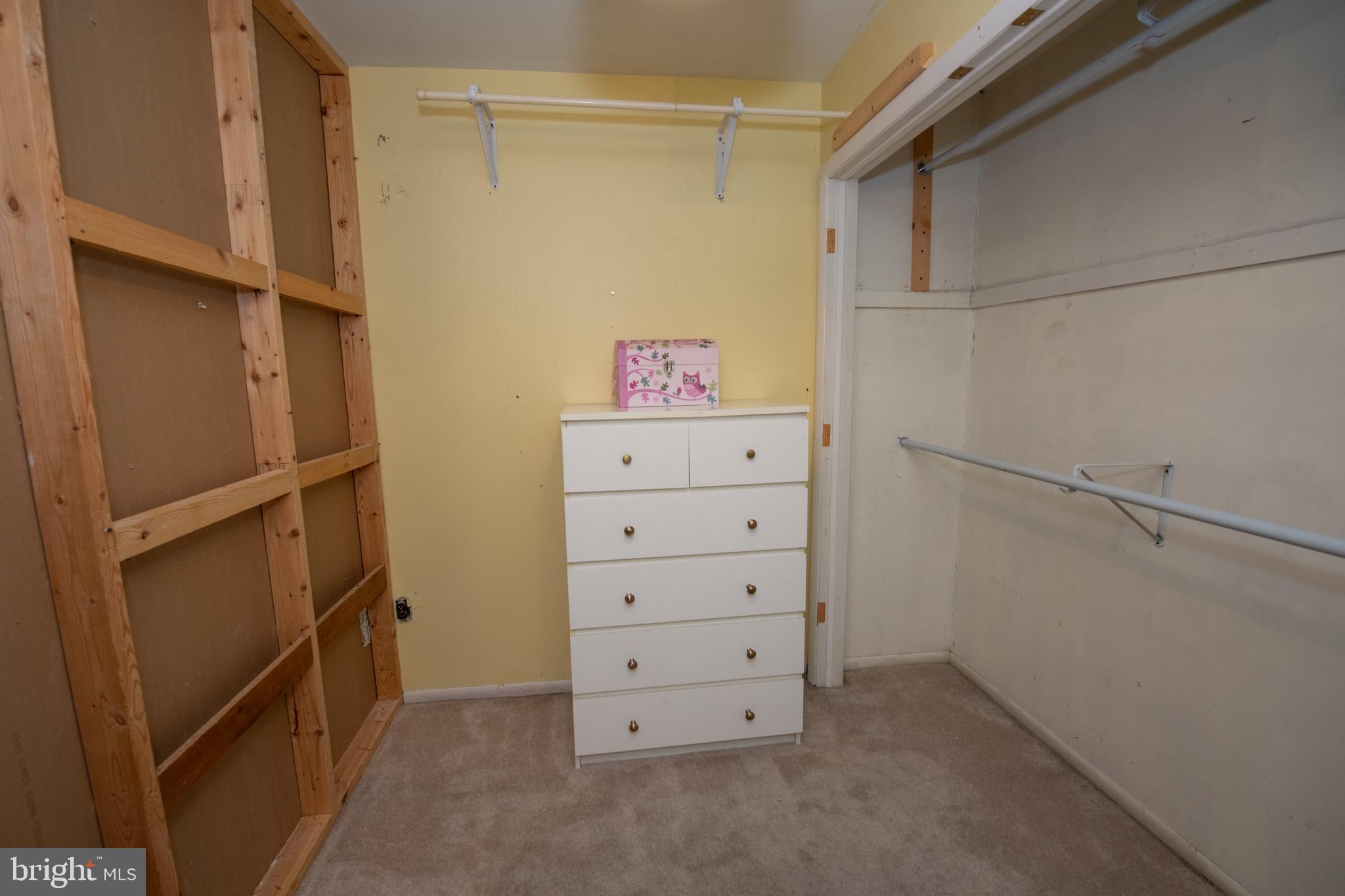 11885 Academy Road, Unit I2 Philadelphia, PA 19154 - Photo 36 of 38 Huge Converted Closet
