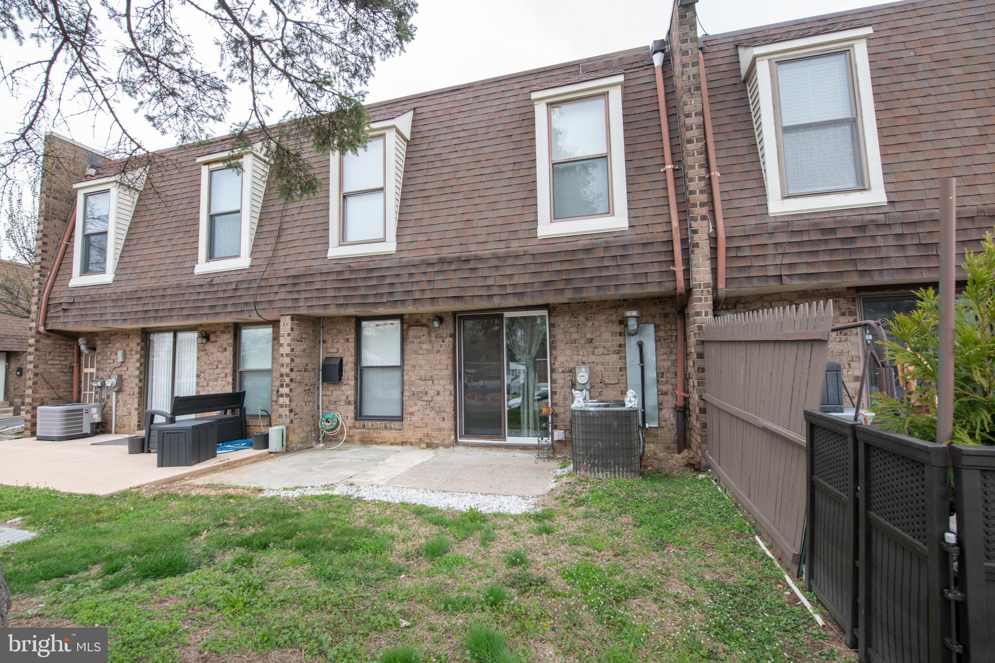 11885 Academy Road, Unit I2 Philadelphia, PA 19154 - Photo 38 of 38 Rear Patio