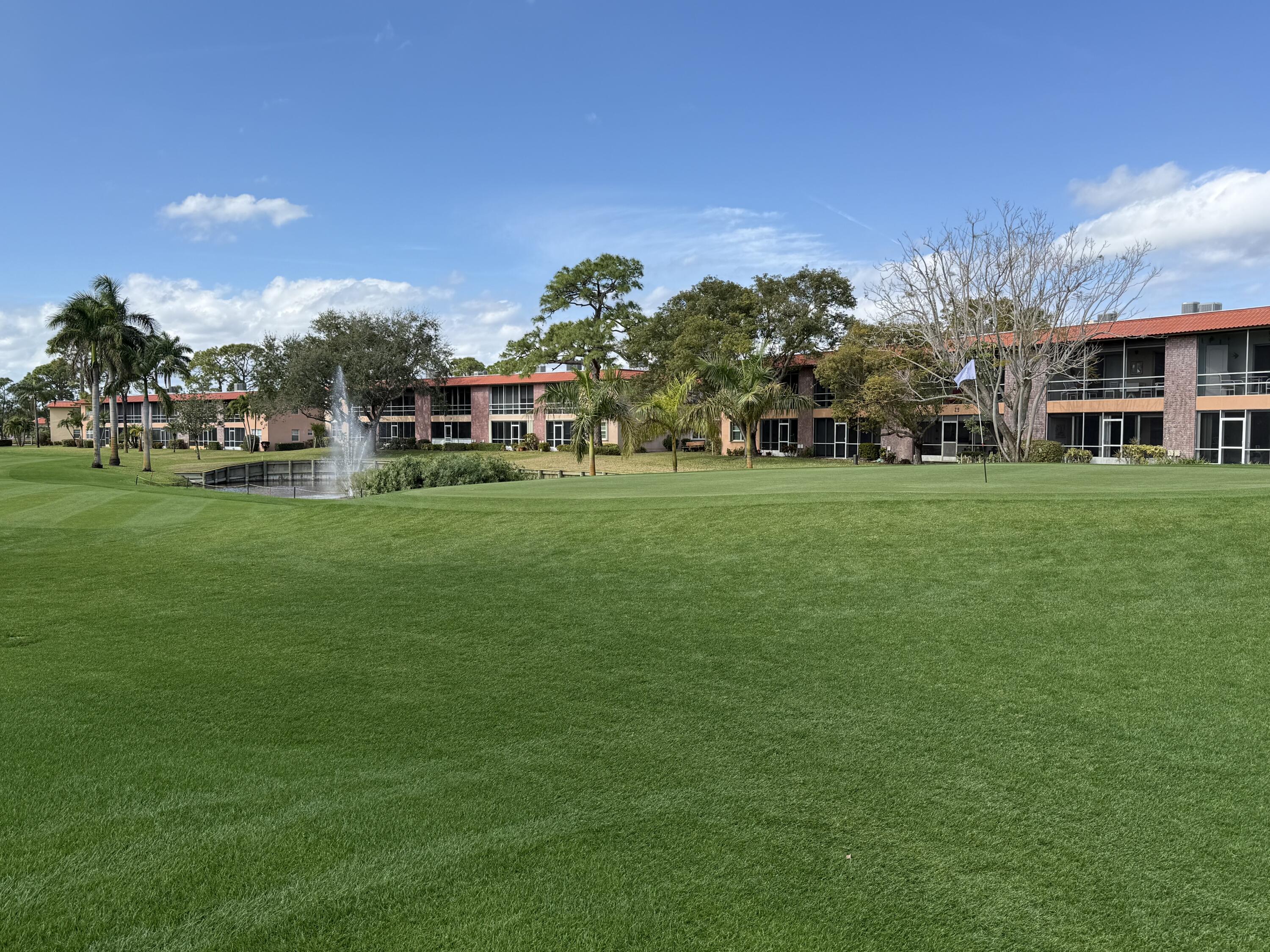1961 Southwest Palm City Road, Unit 31C Stuart, FL 34994 - Photo 20 of 40 back fountain2