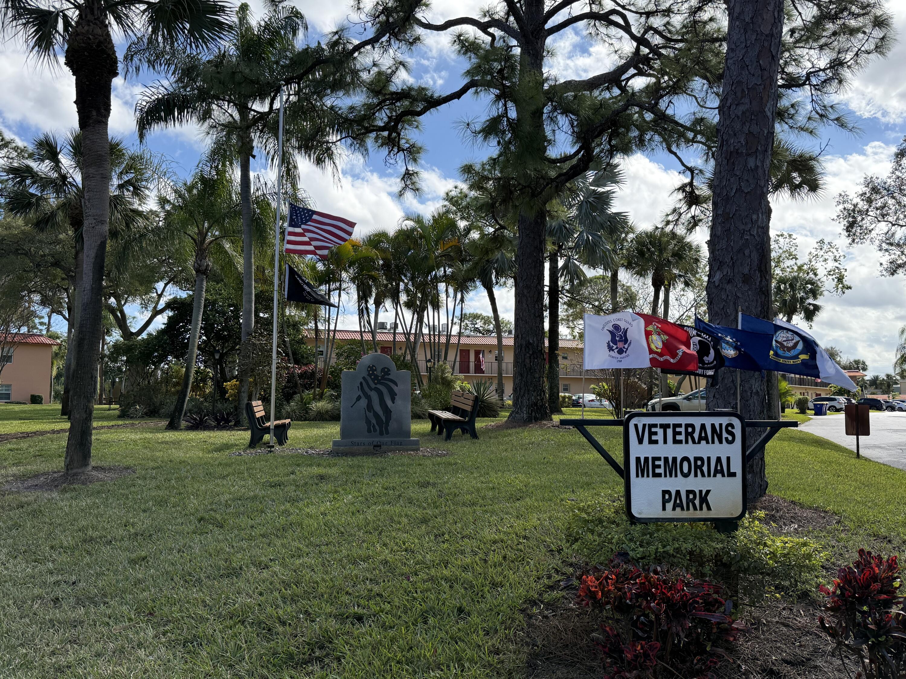 1961 Southwest Palm City Road, Unit 31C Stuart, FL 34994 - Photo 30 of 40 veterans park