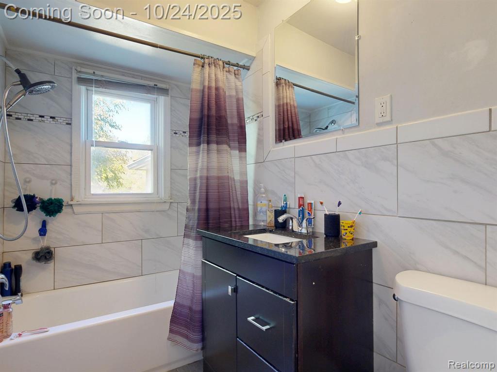 3299 East Pierson Road Flint, MI 48506 - Photo 19 of 29 Gallery Image 19