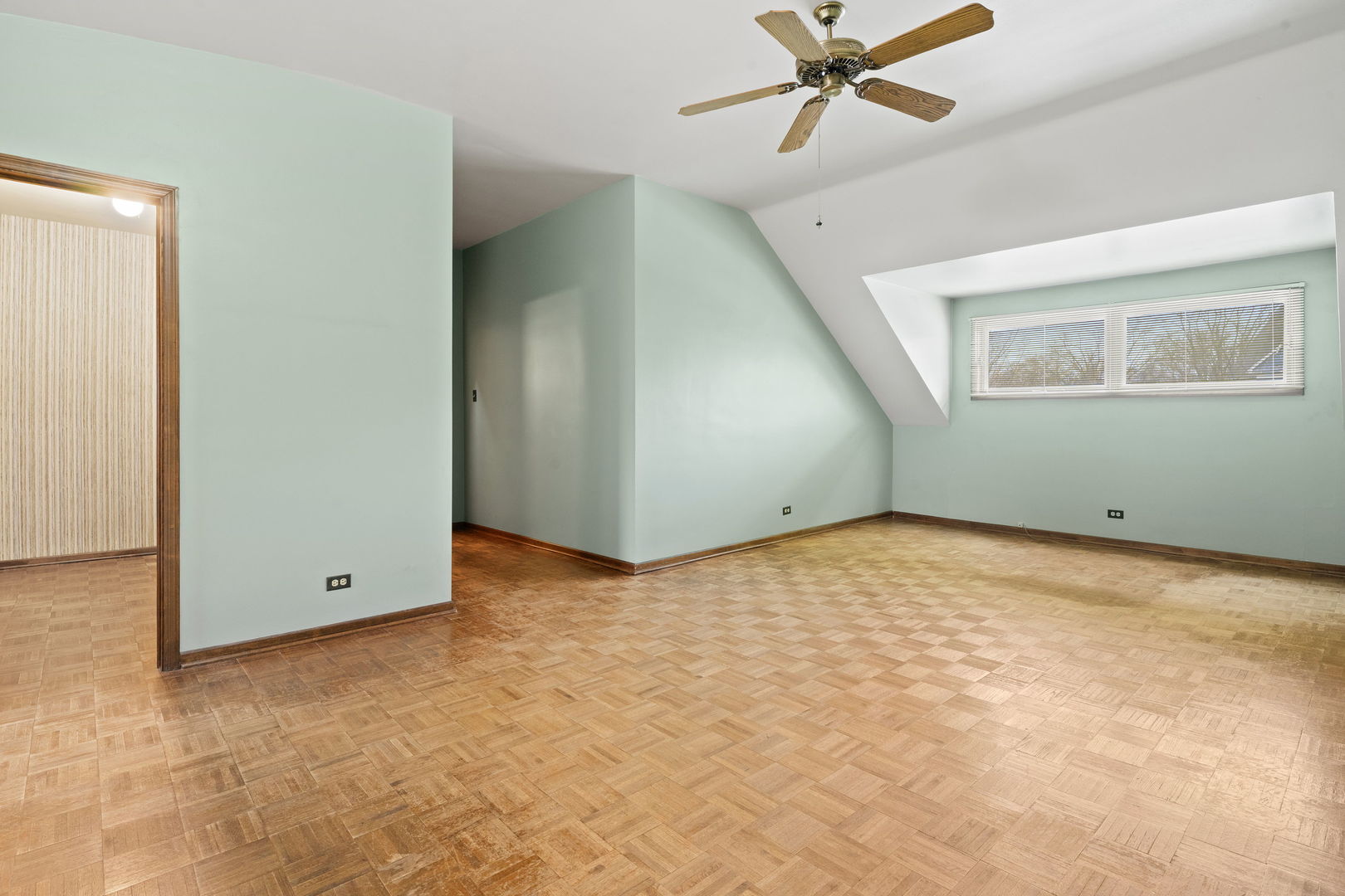231 Bartram Road Riverside, IL 60546 - Photo 21 of 38 Gallery Image 21