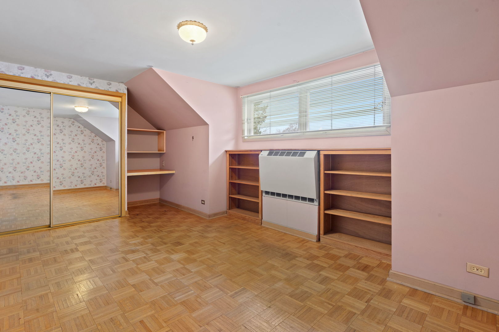 231 Bartram Road Riverside, IL 60546 - Photo 25 of 38 Gallery Image 25