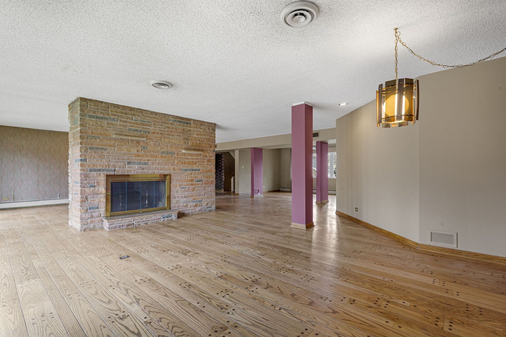 231 Bartram Road Riverside, IL 60546 - Photo 3 of 38 Gallery Image 3