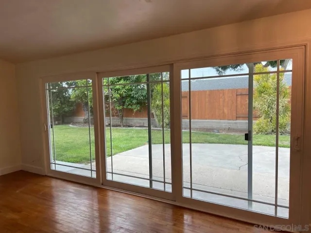 $5,500 | 5376 Redding Road, San Diego, CA 92115