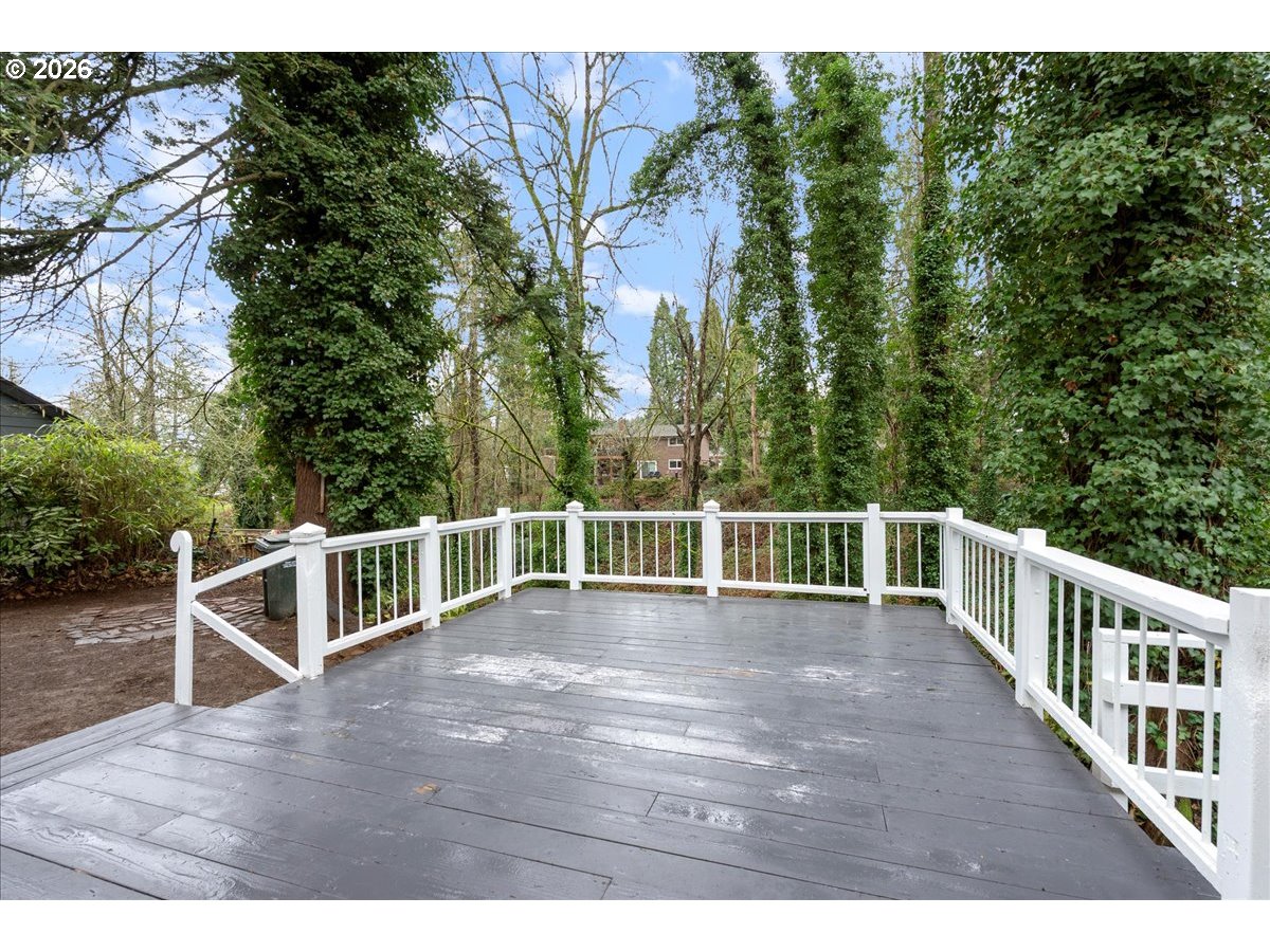 2550 Jolie Pointe Road West Linn, OR 97068 - Photo 23 of 31