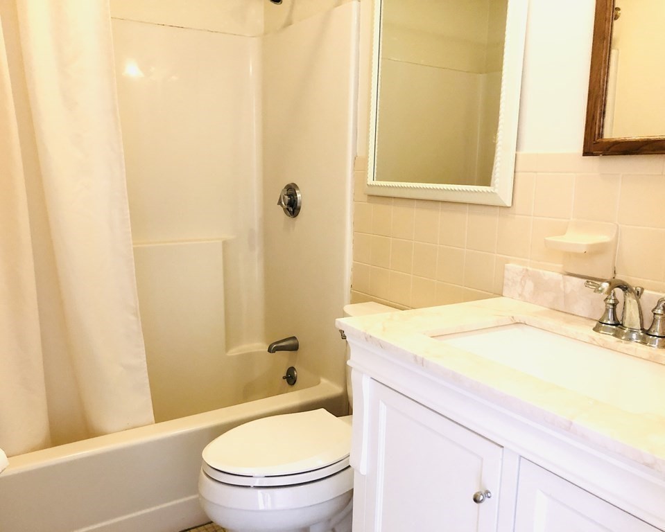 15 Flume Road, Unit 3 Gloucester, MA 01930 - Photo 20 of 24