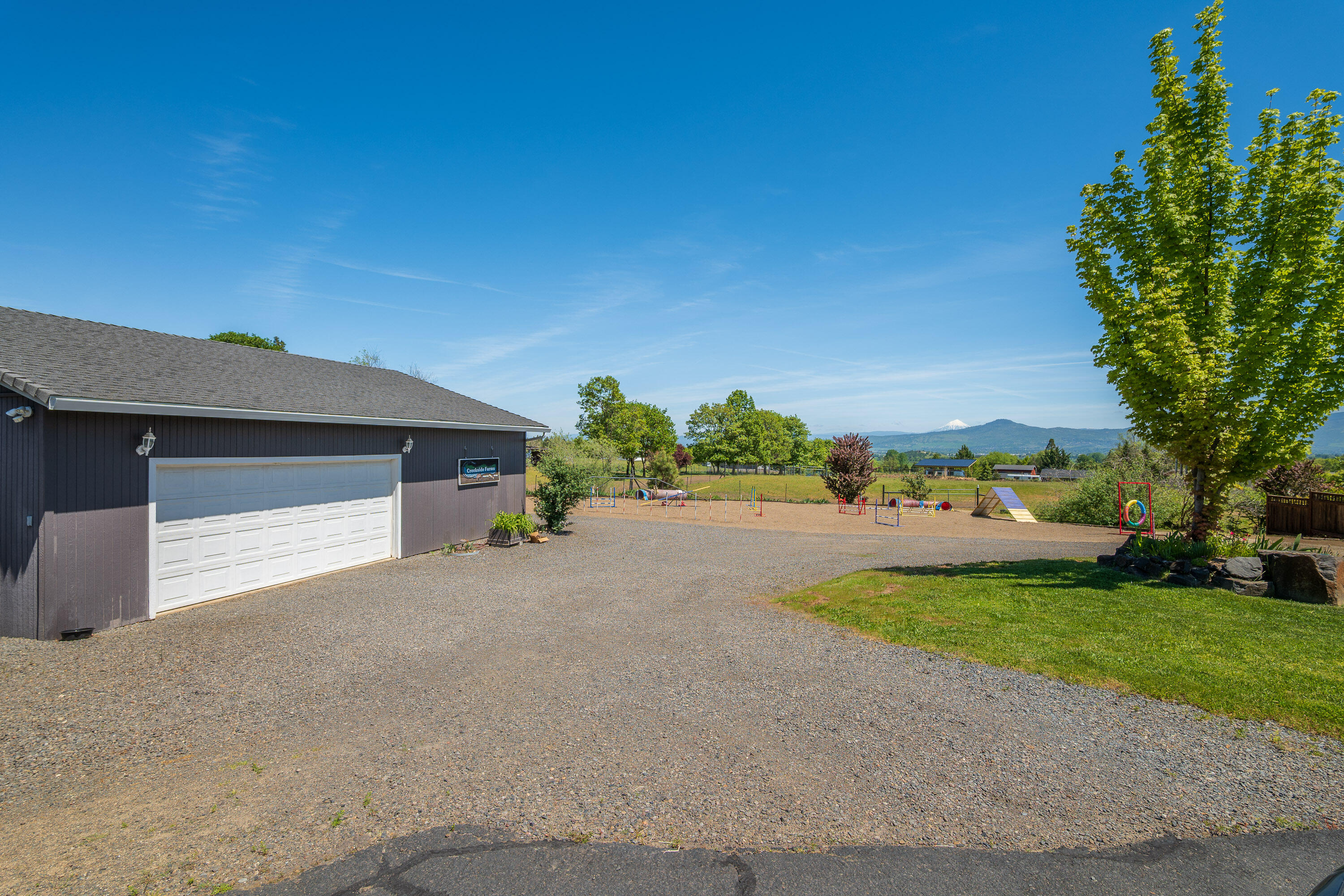 3715 Livingston Road Central Point, OR 97502 - Photo 52 of 67 Gallery Image 52