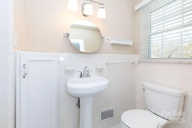 $585,000 | 66 Gibson Road, Asheville, NC 28804