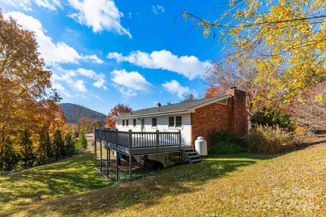 $585,000 | 66 Gibson Road, Asheville, NC 28804