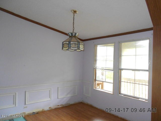 3201 Elm Grove Road Kinston, NC 28504 - Photo 3 of 10 DSCN0445