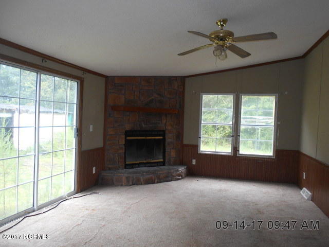 3201 Elm Grove Road Kinston, NC 28504 - Photo 8 of 10 DSCN0456