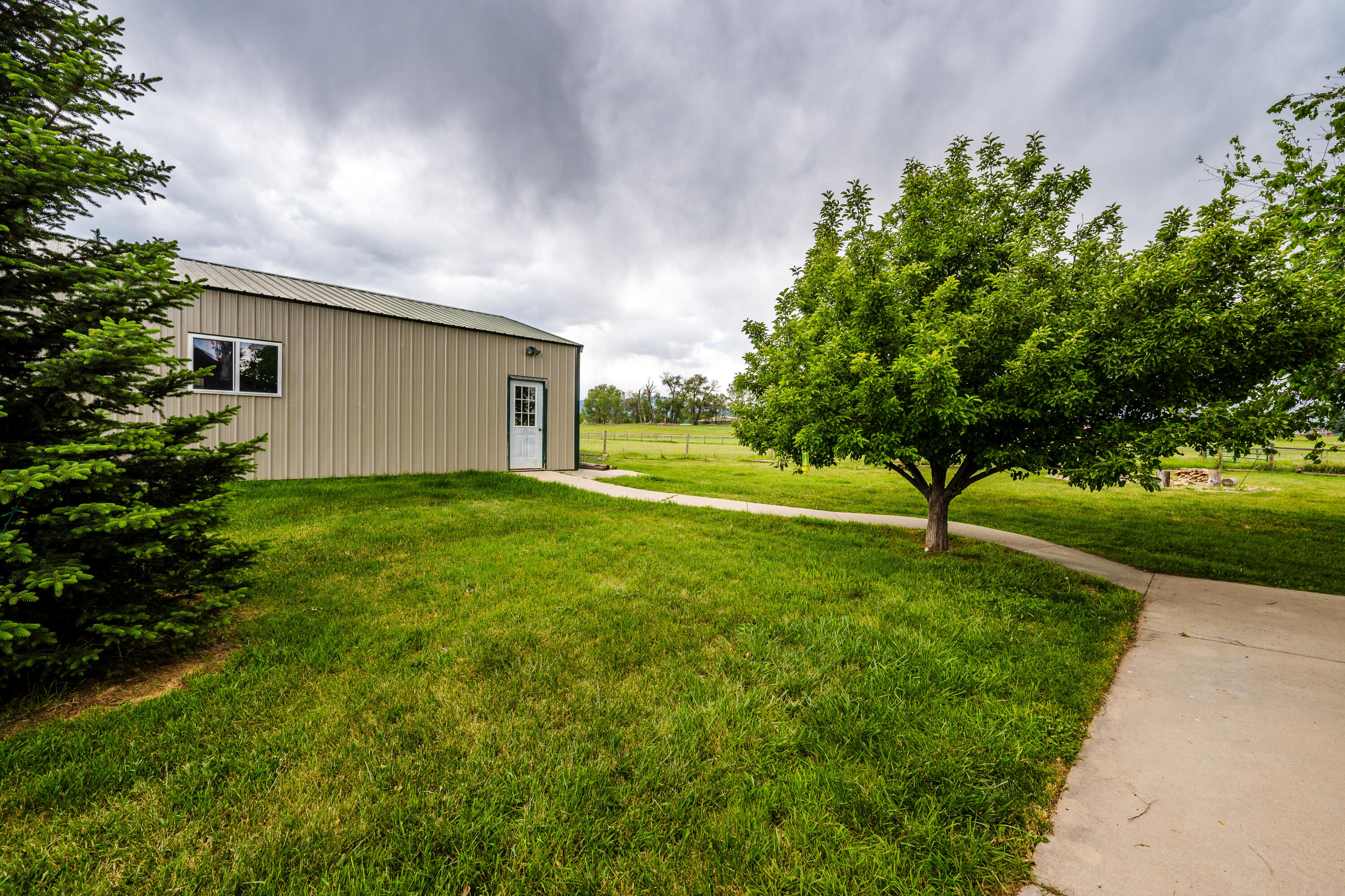 78 Beaver Creek Road Sheridan, WY 82801 - Photo 51 of 57 52