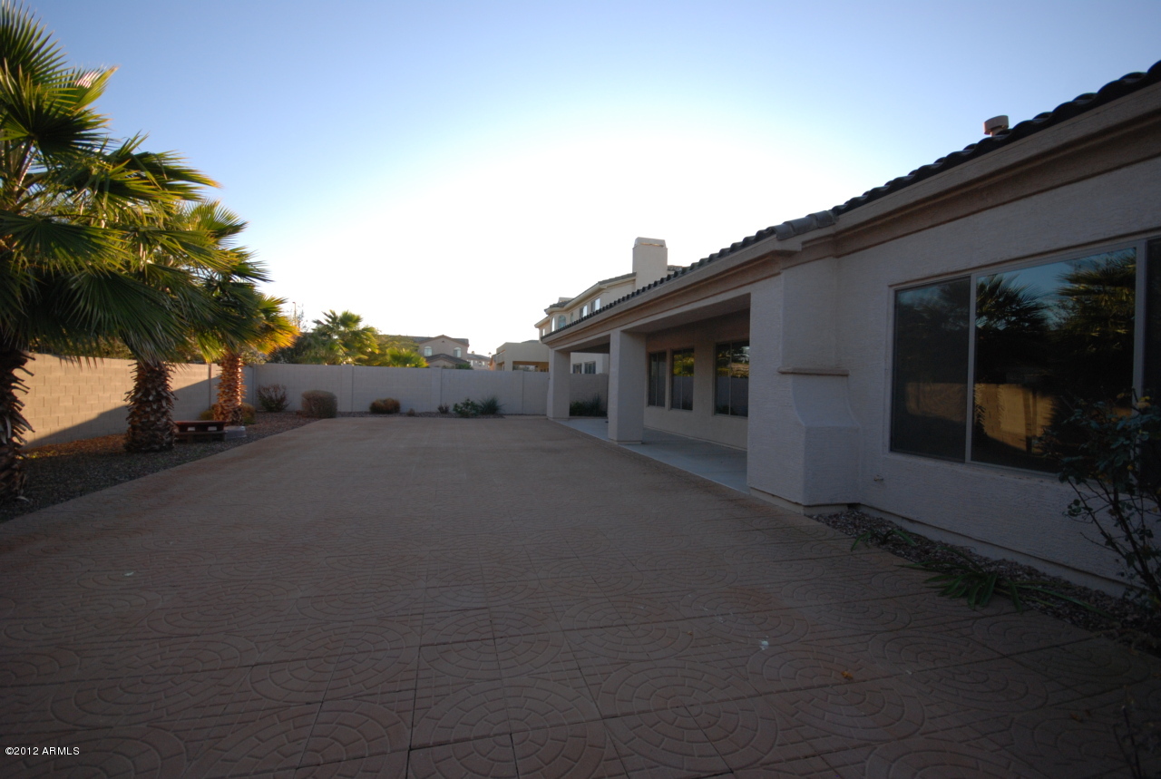 4714 East Ruffian Road Gilbert, AZ 85297 - Photo 29 of 32 Back Yd3