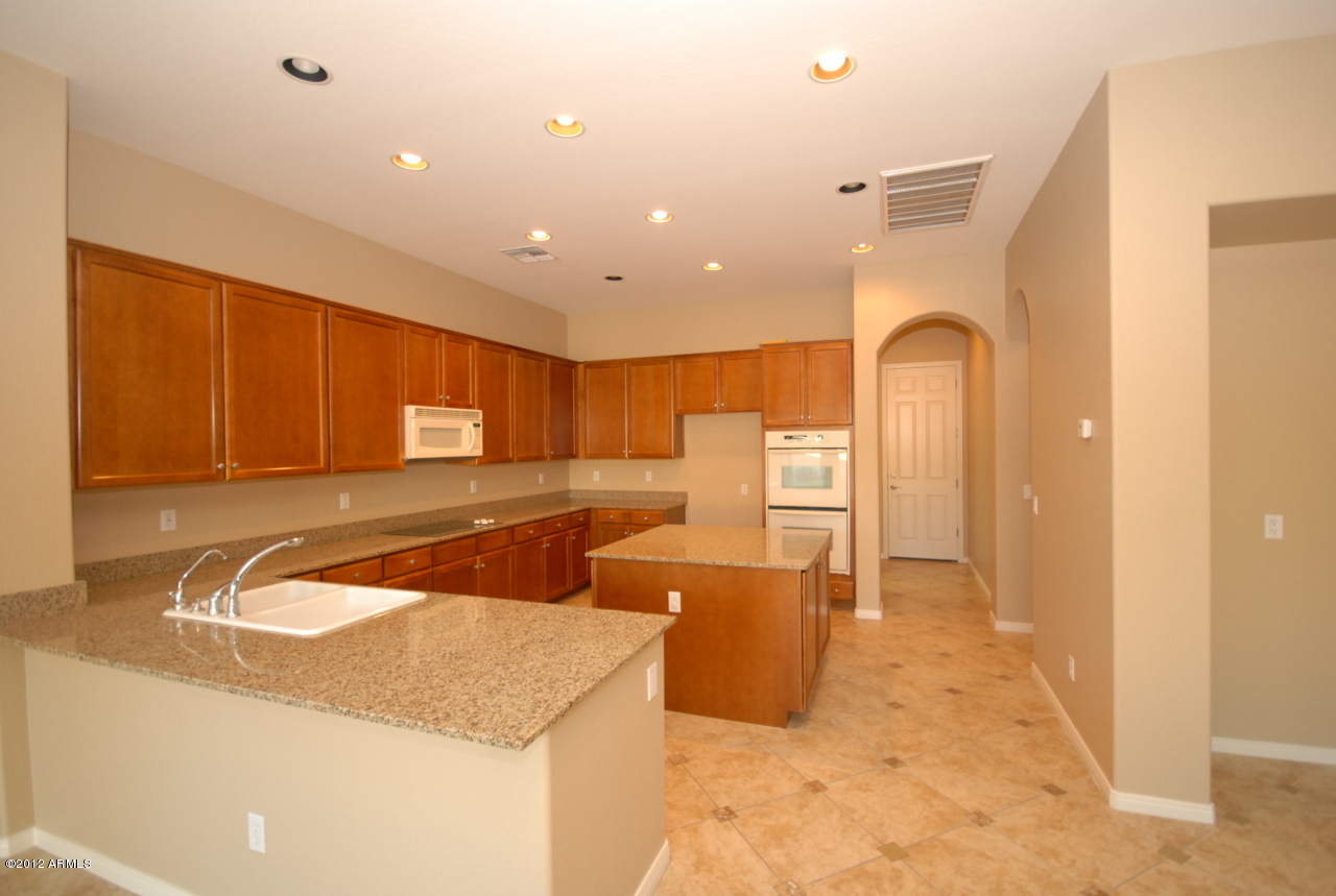 4714 East Ruffian Road Gilbert, AZ 85297 - Photo 4 of 32 Kitchen2