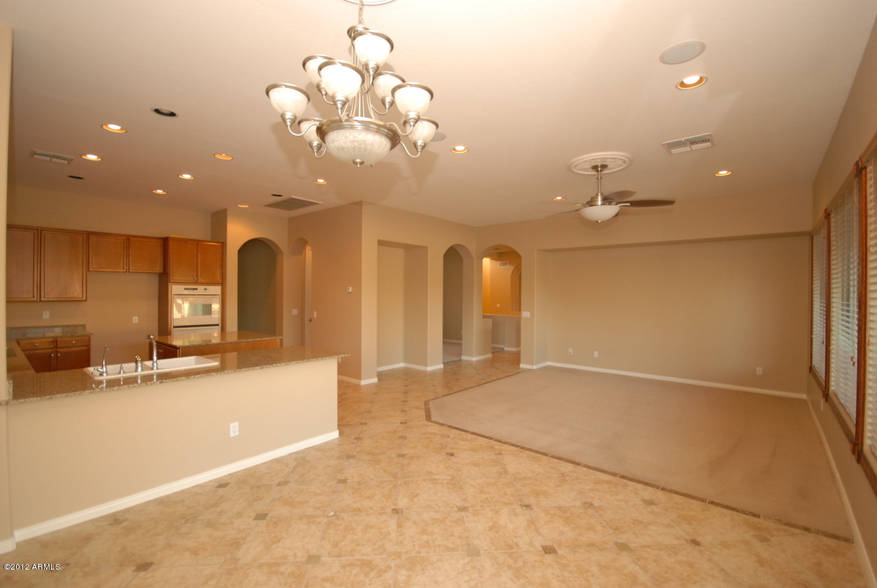 4714 East Ruffian Road Gilbert, AZ 85297 - Photo 8 of 32 Living Area