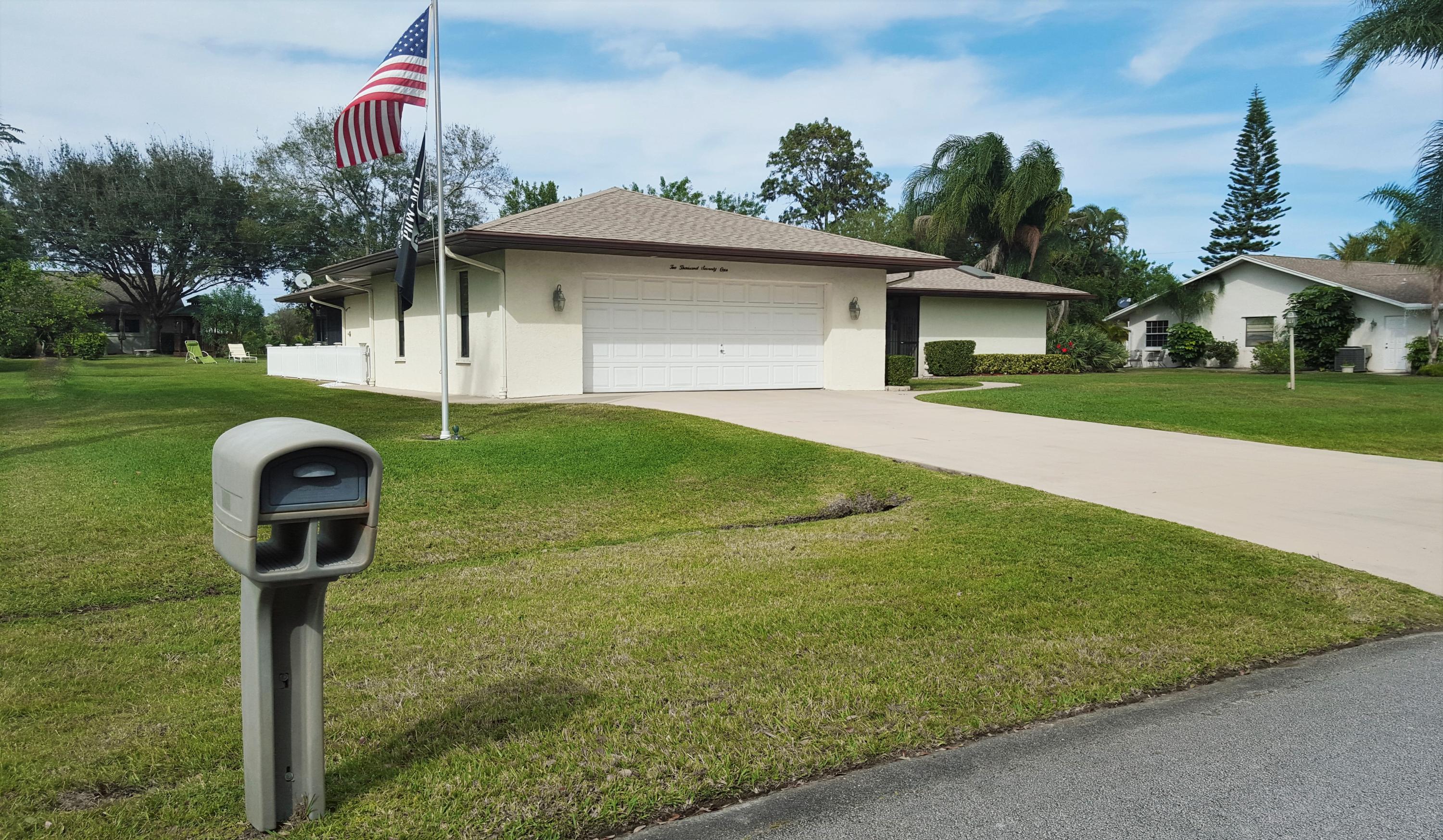 2071 Southeast Pyramid Road Port St. Lucie, FL 34952 - Photo 3 of 23 Exterior Front