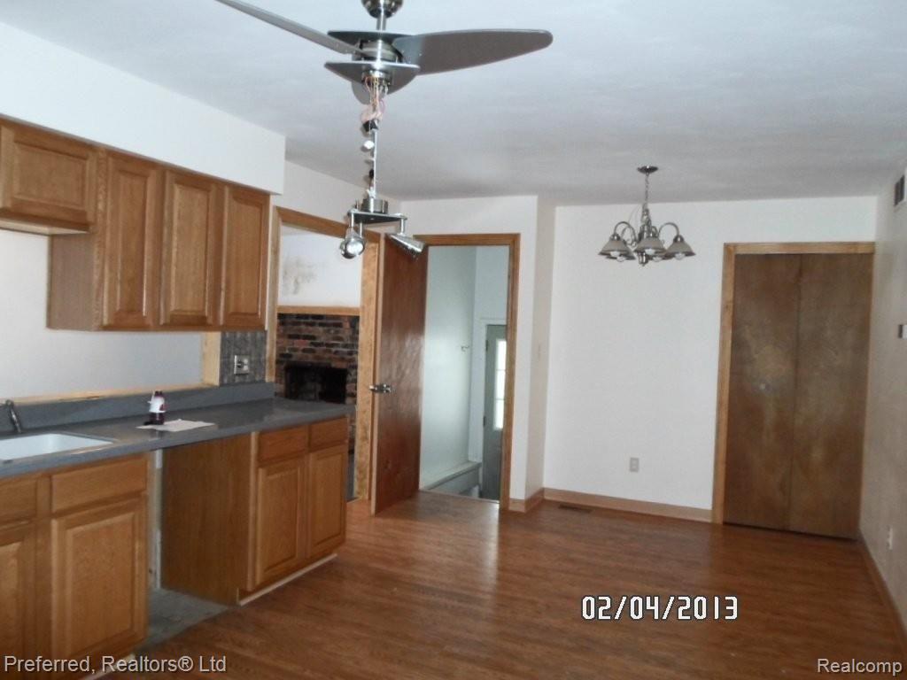 16175 Haggerty Road Belleville, MI 48111 - Photo 8 of 16 kitchen