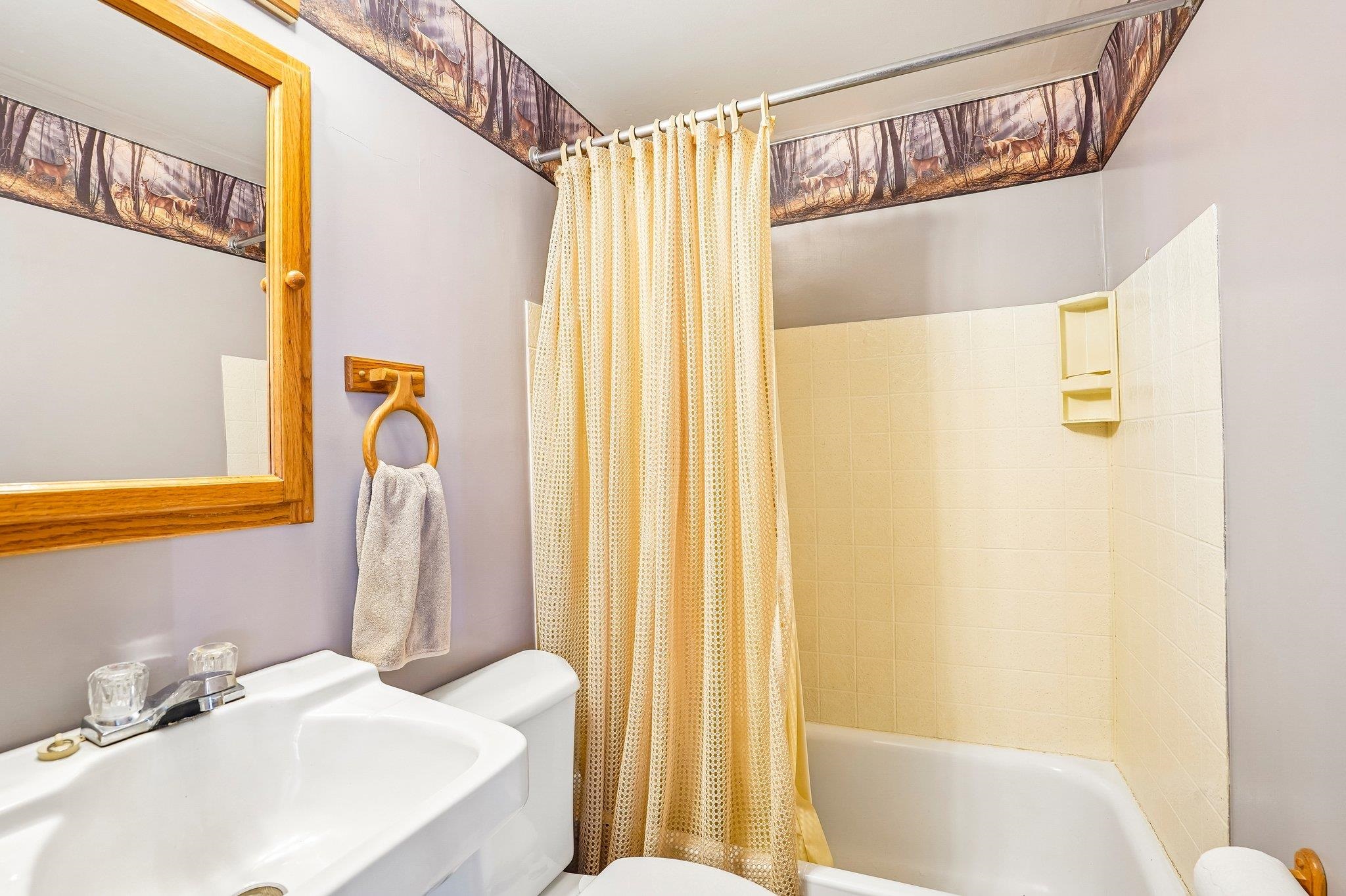 5106 Reed Lane Waunakee, WI 53597 - Photo 14 of 54