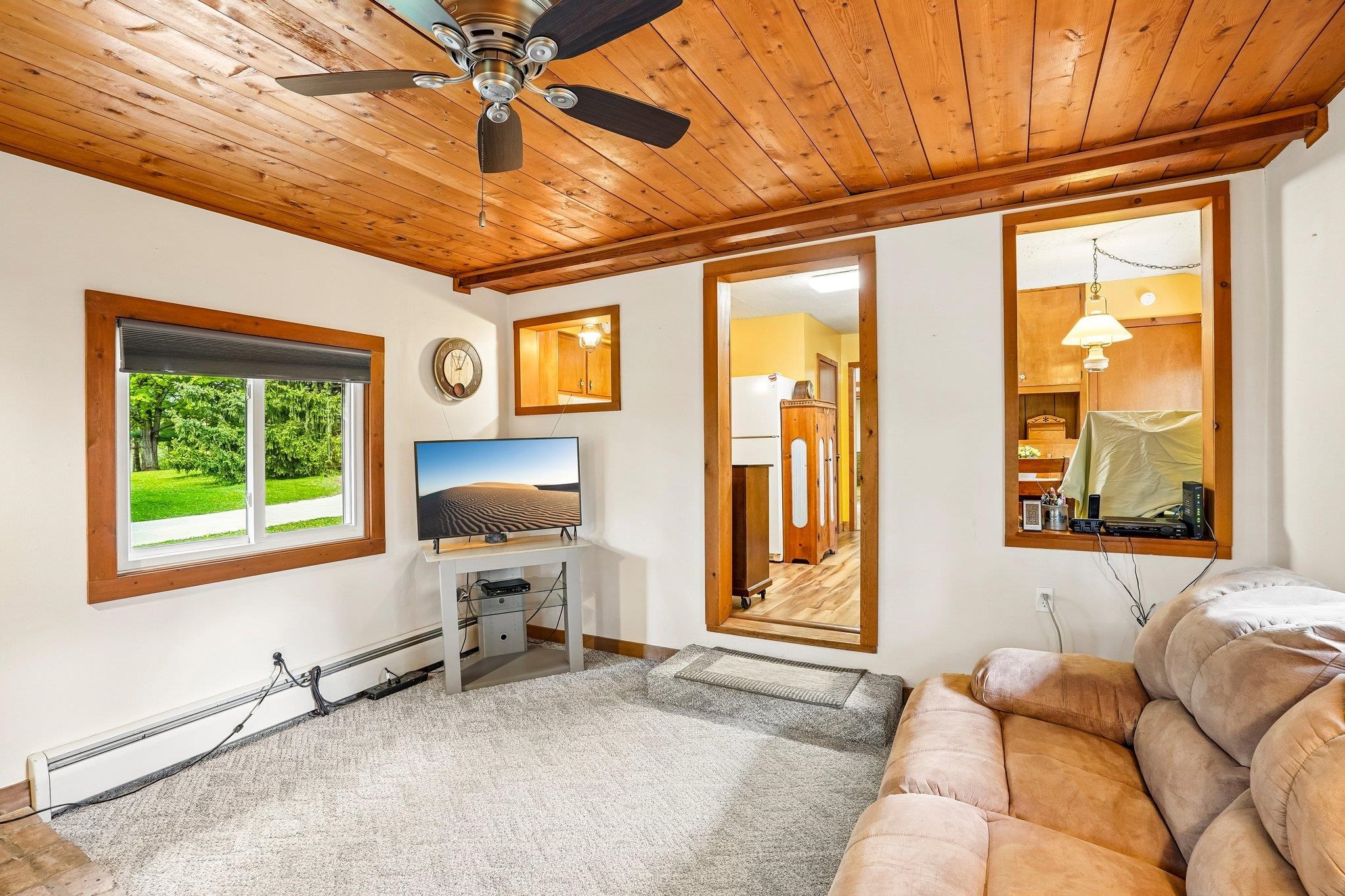5106 Reed Lane Waunakee, WI 53597 - Photo 5 of 54