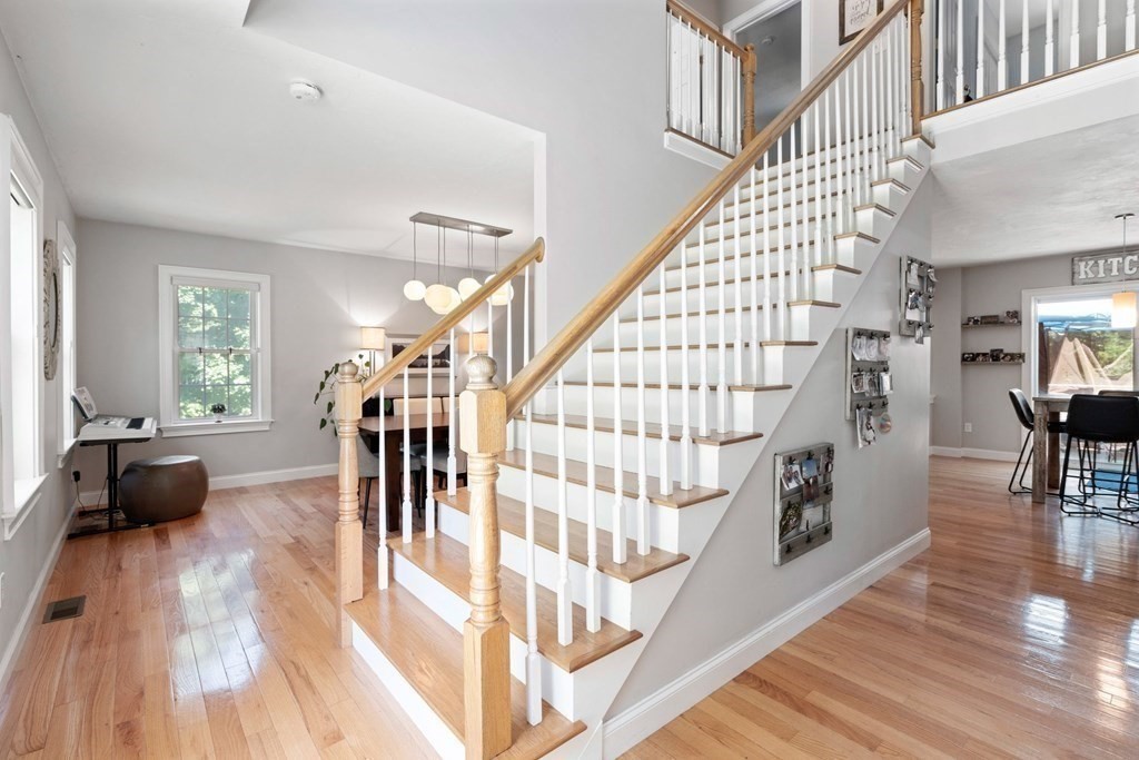 23 Tarkiln Road Kingston, MA 02364 - Photo 4 of 33 Gallery Image 4