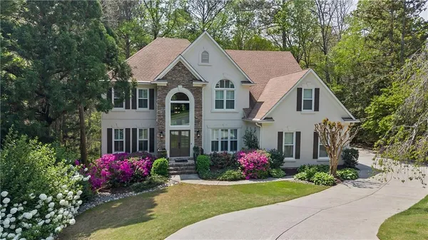 $1,100,000 | 690 Abbeywood Drive, Roswell, GA 30075