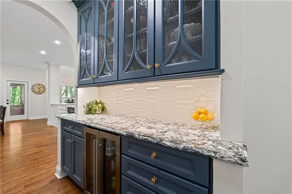 $1,100,000 | 690 Abbeywood Drive, Roswell, GA 30075