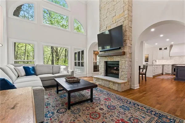 $1,100,000 | 690 Abbeywood Drive, Roswell, GA 30075