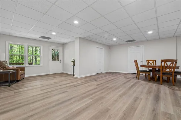 $1,100,000 | 690 Abbeywood Drive, Roswell, GA 30075